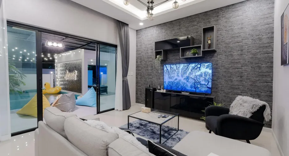 For sale and for rent 4 bedrooms villa in Hua Hin, Prachuap Khiri Khan