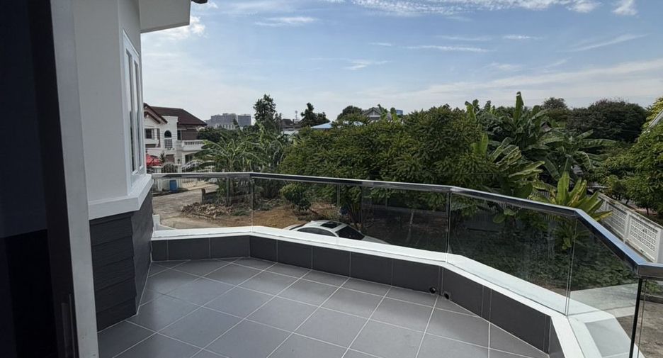 For sale and for rent 3 bedrooms villa in Bang Lamung, Chonburi
