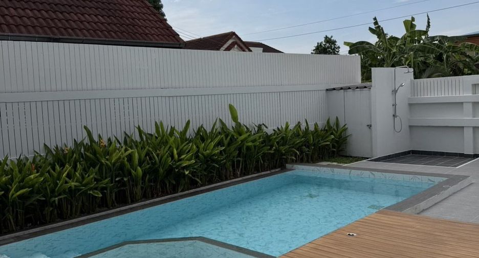 For sale and for rent 3 bedrooms villa in Bang Lamung, Chonburi