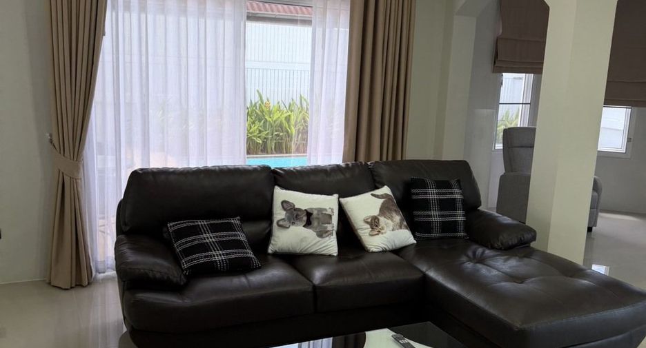 For sale and for rent 3 bedrooms villa in Bang Lamung, Chonburi