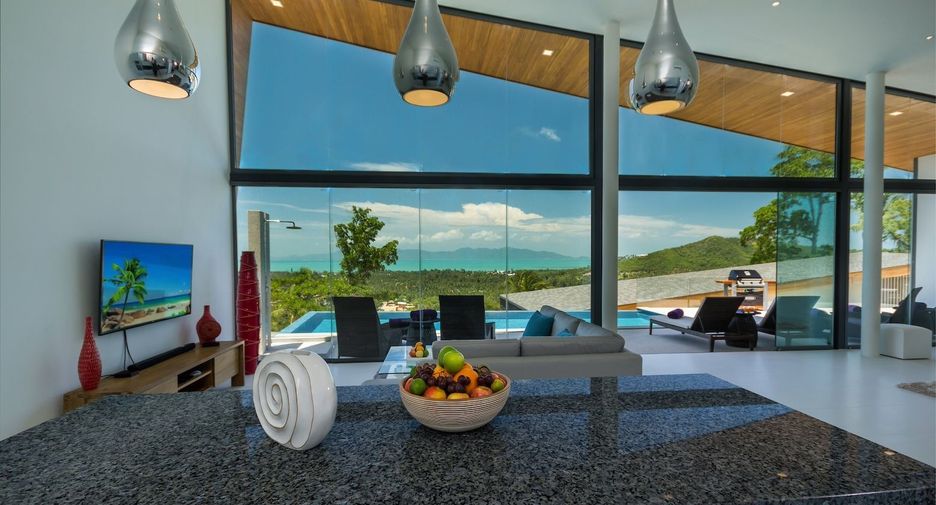 For sale 4 bedrooms villa in Ko Samui, Surat Thani