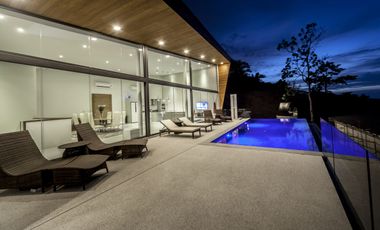 For sale 4 bedrooms villa in Ko Samui, Surat Thani