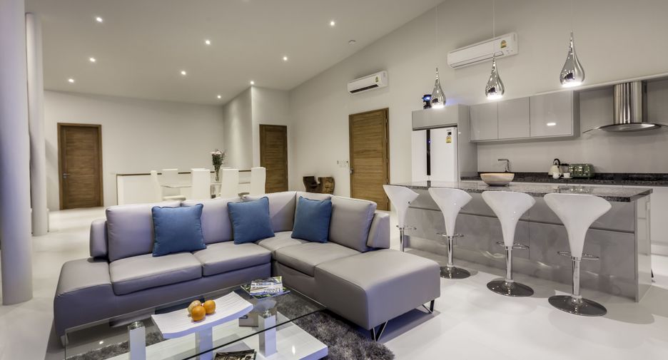 For sale 4 bedrooms villa in Ko Samui, Surat Thani