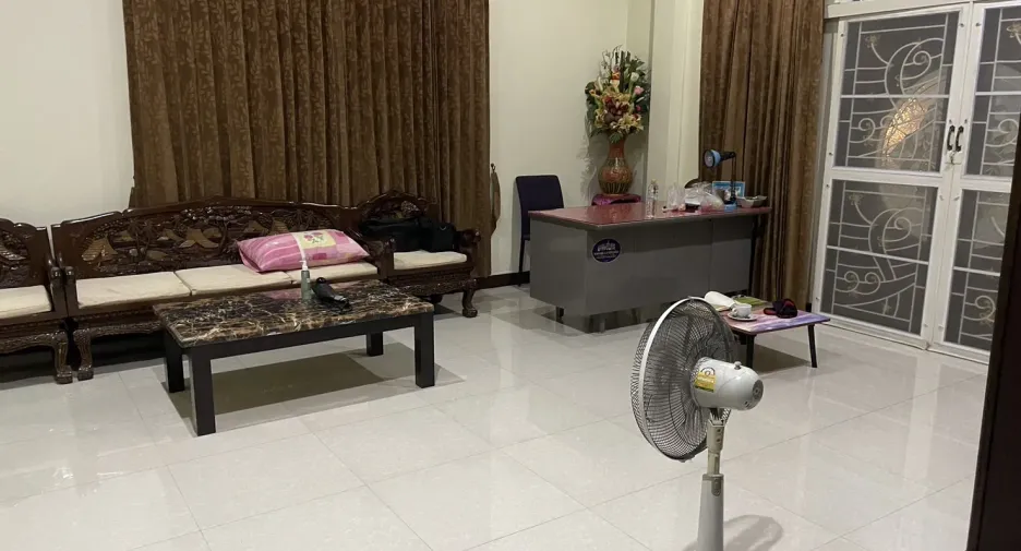 À vendre 3 chambres maison à Bang Saray, Pattaya