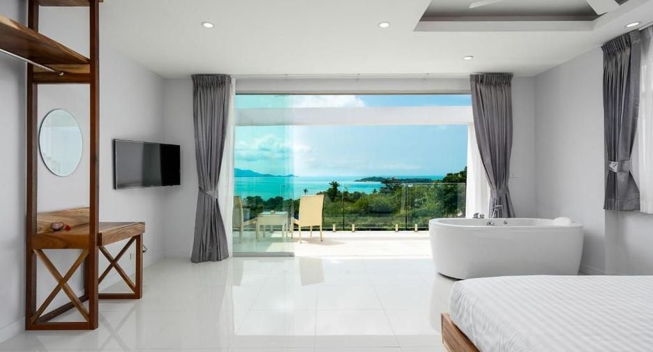 For sale 3 bedrooms villa in Ko Samui, Surat Thani