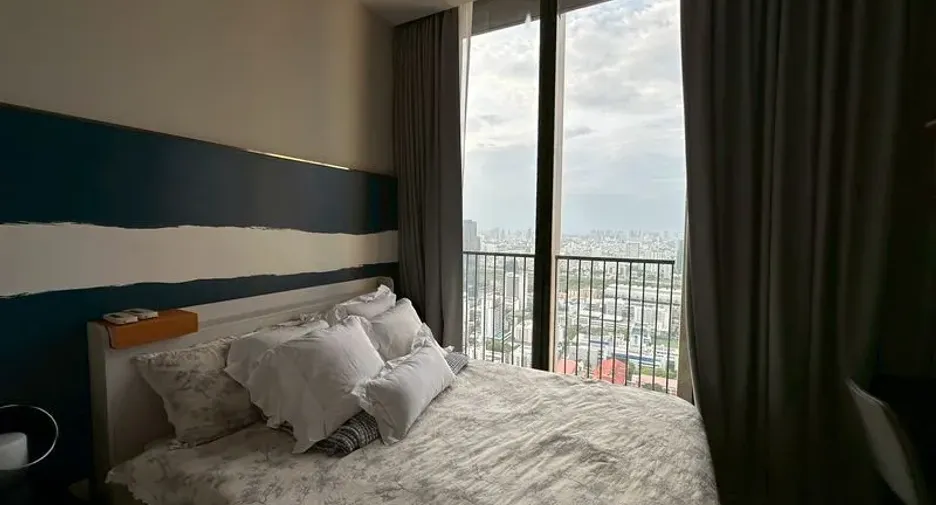 For sale and for rent 3 bedrooms condo in Watthana, Bangkok