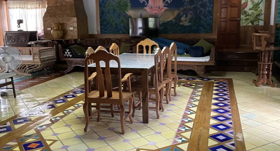 Villa zur Miete mit 6 Zimmer in Mueang Chiang Mai, Chiang Mai