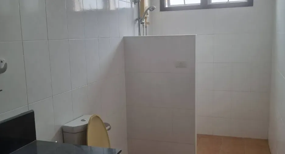 For rent 3 bedrooms townhouse in Hua Hin, Prachuap Khiri Khan