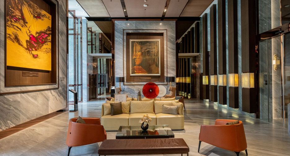 For sale 2 bedrooms condo in Khlong Toei, Bangkok