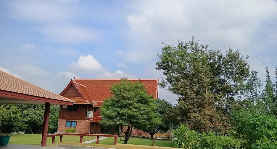 For sale 3 bedrooms house in Cha Am, Phetchaburi