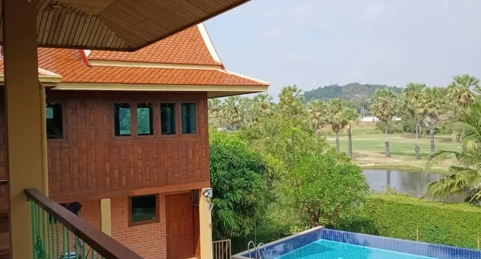 For sale 3 bedrooms house in Cha Am, Phetchaburi