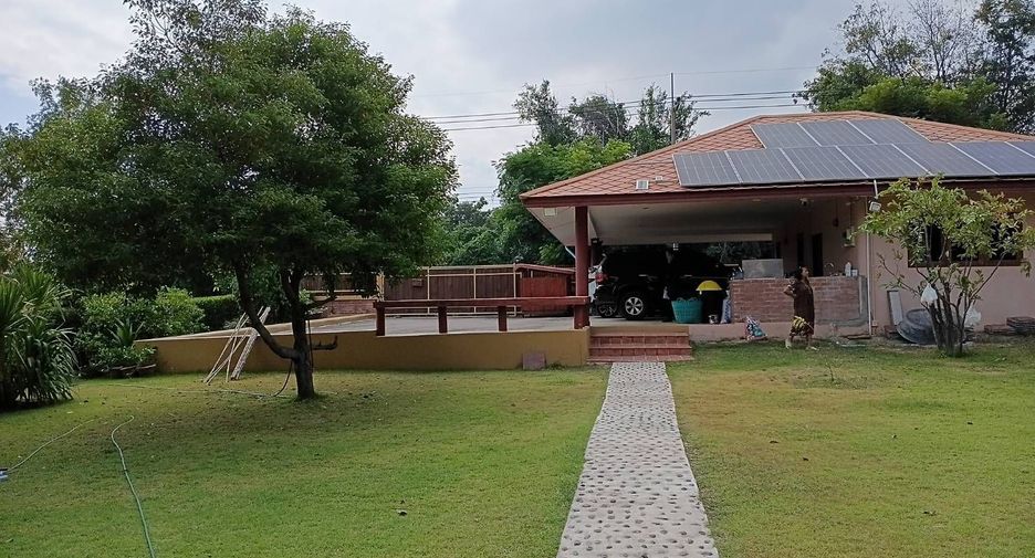 For sale 3 bedrooms house in Cha Am, Phetchaburi
