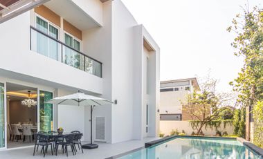 For sale 5 bedrooms villa in Mueang Chiang Mai, Chiang Mai