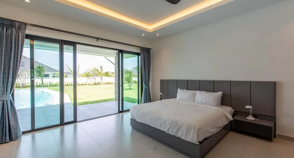 For sale 4 bedrooms villa in Pran Buri, Prachuap Khiri Khan