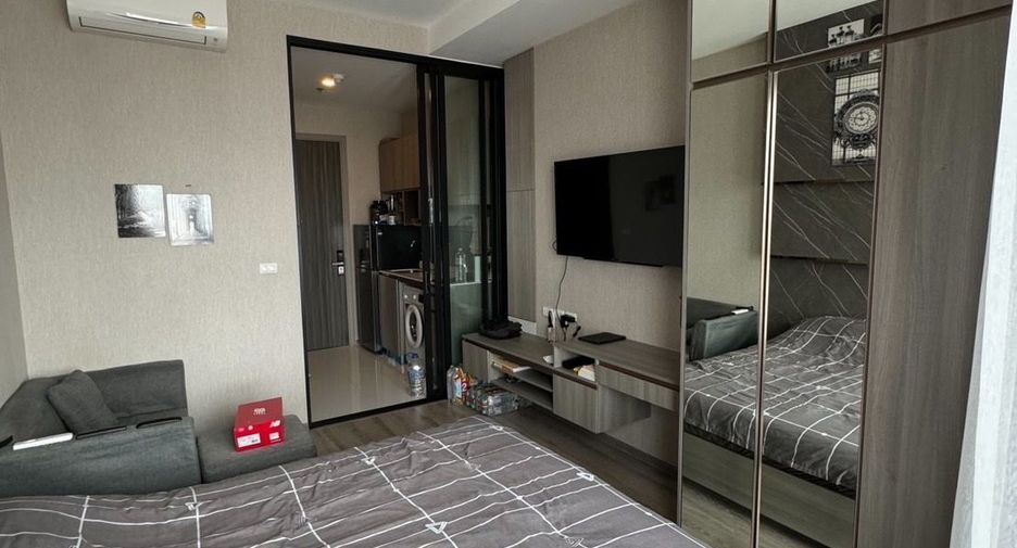 For sale and for rent studio condo in Watthana, Bangkok