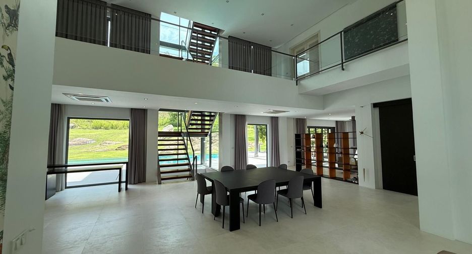 For sale 5 bedrooms villa in Hua Hin, Prachuap Khiri Khan
