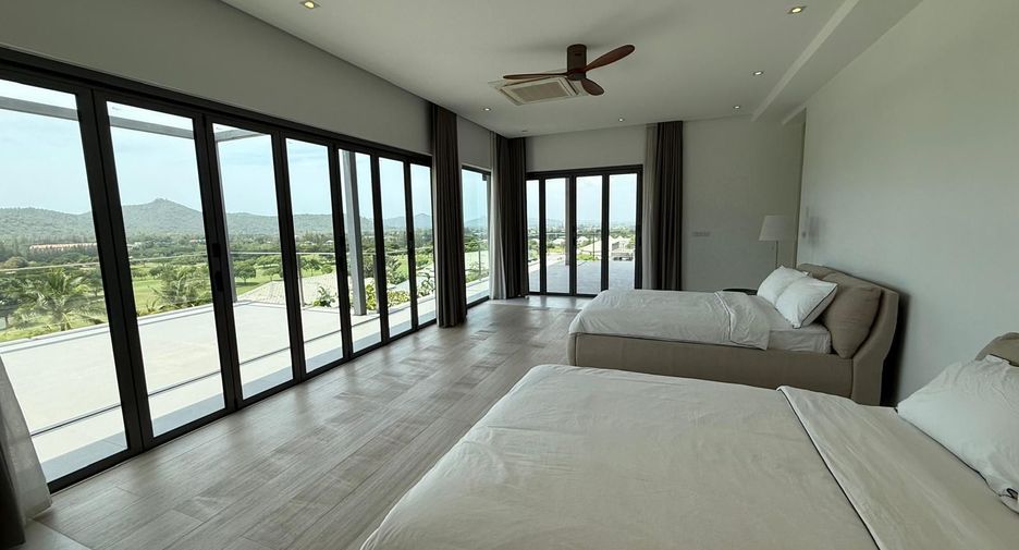 For sale 5 bedrooms villa in Hua Hin, Prachuap Khiri Khan