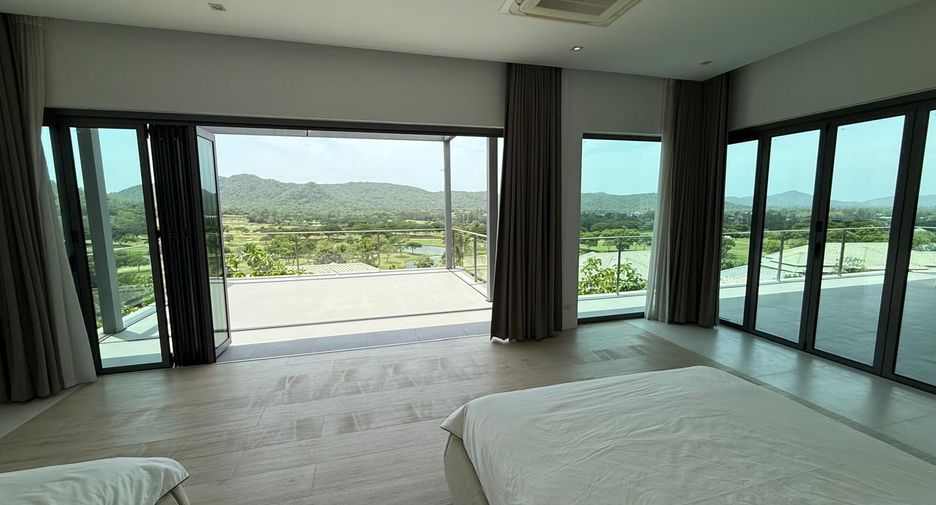 For sale 5 bedrooms villa in Hua Hin, Prachuap Khiri Khan
