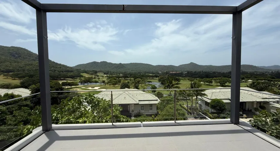 For sale 5 bedrooms villa in Hua Hin, Prachuap Khiri Khan