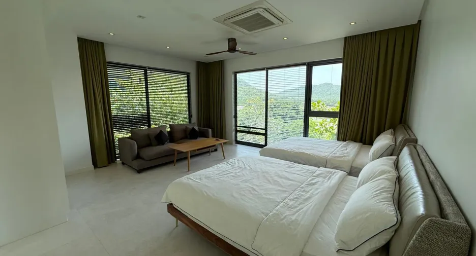 For sale 5 bedrooms villa in Hua Hin, Prachuap Khiri Khan