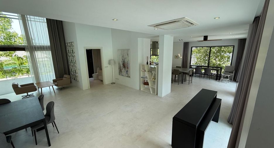For sale 5 bedrooms villa in Hua Hin, Prachuap Khiri Khan