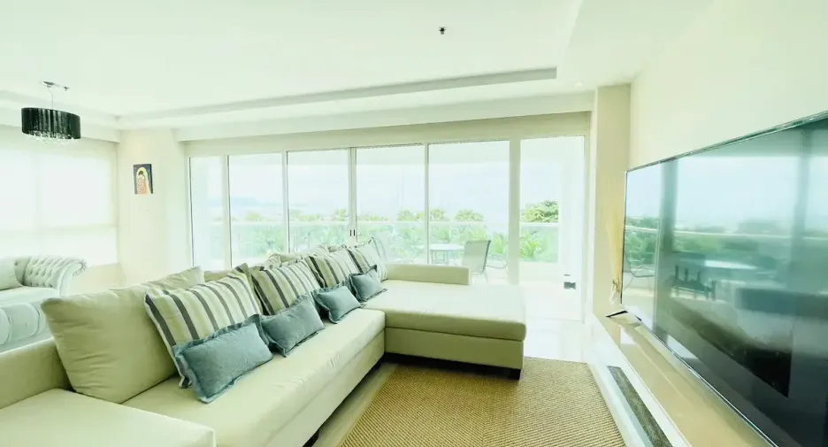 Condo en alquiler de 2 habitaciones en Sattahip, Chonburi
