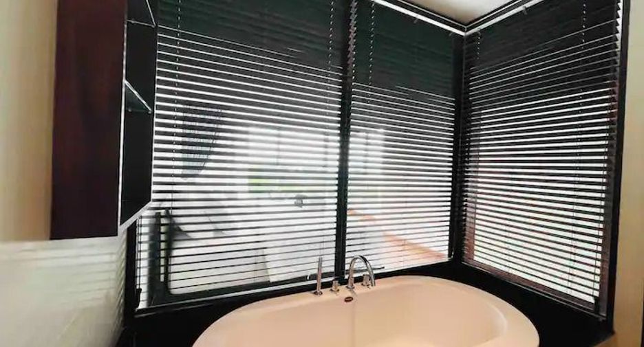 Condo en alquiler de 2 habitaciones en Sattahip, Chonburi