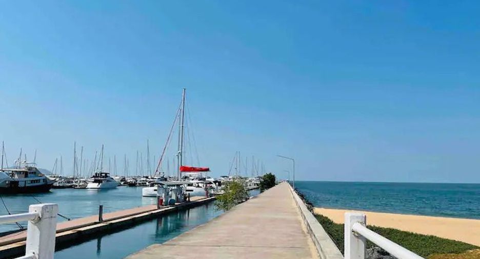 Condo en alquiler de 2 habitaciones en Sattahip, Chonburi