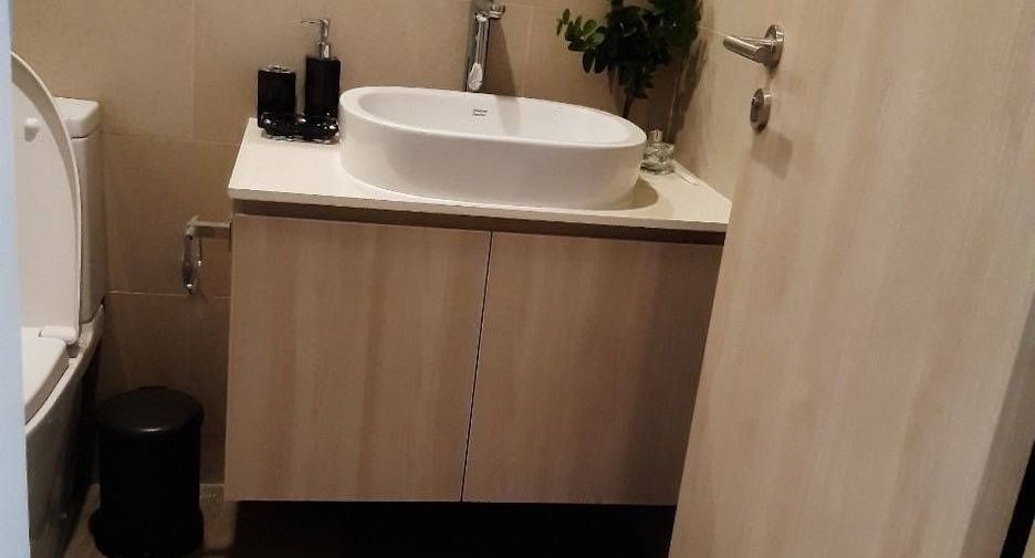 For rent studio condo in Mueang Chon Buri, Chonburi