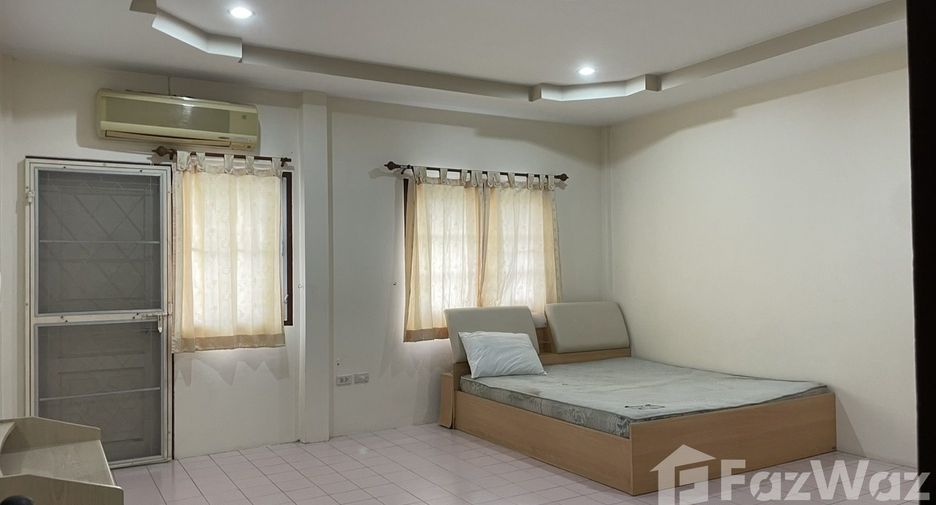 For sale 2 bedrooms townhouse in Hua Hin, Prachuap Khiri Khan