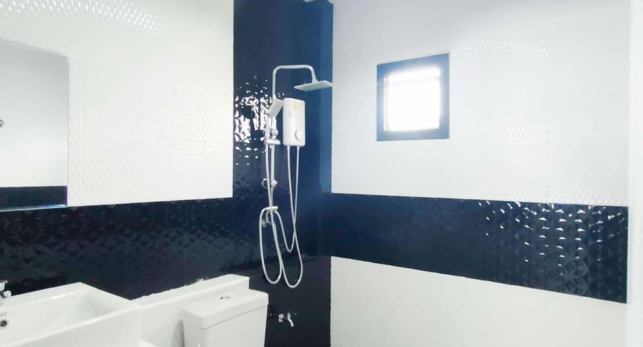 For sale 4 ベッドルーム house in San Sai, Chiang Mai