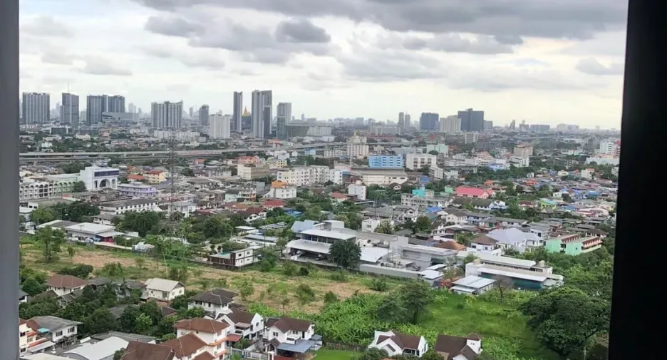 À vendre 1 chambre condo à Bang Sue, Bangkok