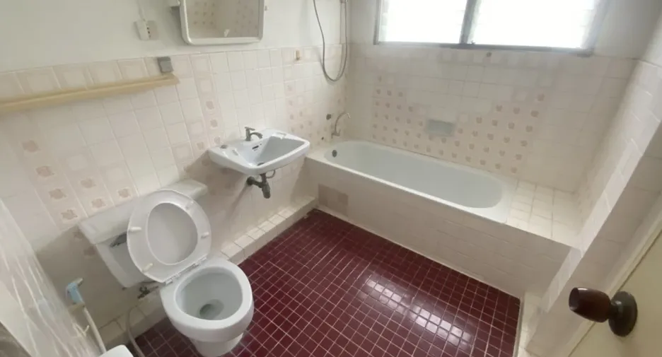 For rent 3 bedrooms house in Bang Lamung, Chonburi