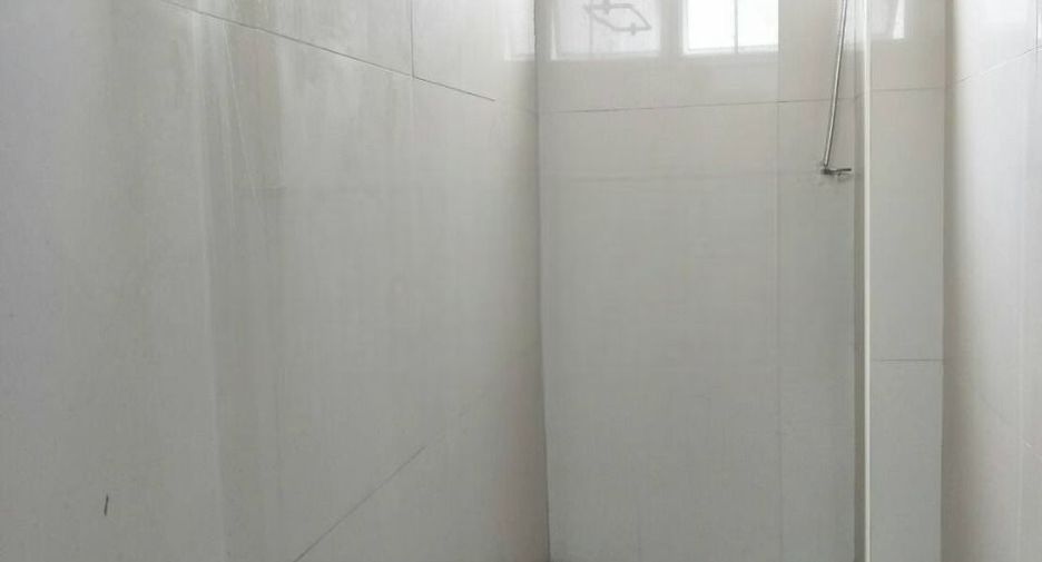For sale 2 bedrooms townhouse in Mueang Chiang Mai, Chiang Mai