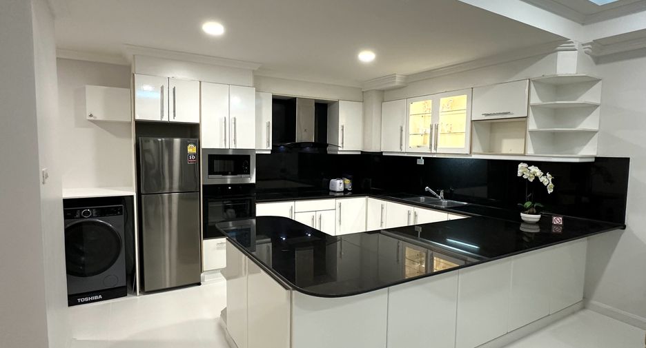 For sale and for rent 2 bedrooms condo in Bang Lamung, Chonburi