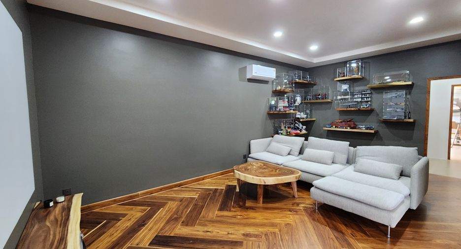 For sale and for rent 5 bedrooms villa in Ko Samui, Surat Thani