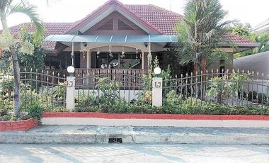 For sale 4 bedrooms house in San Kamphaeng, Chiang Mai