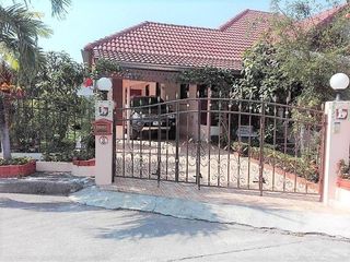 Продажа 4 спальни дом в Сан Кампаенг, Чианг Маи