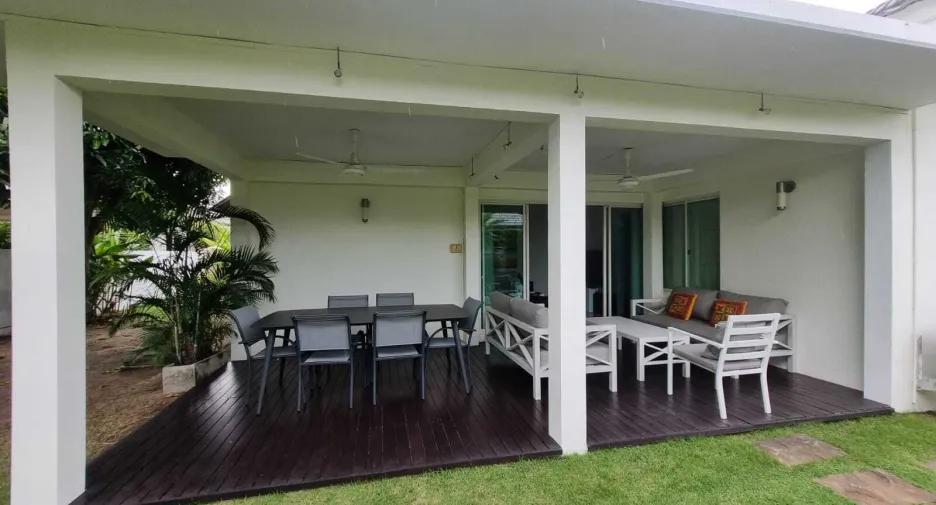 For sale 2 bedrooms villa in Hua Hin, Prachuap Khiri Khan