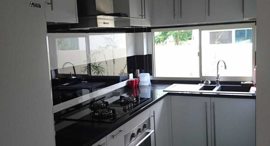 For sale 2 bedrooms villa in Hua Hin, Prachuap Khiri Khan