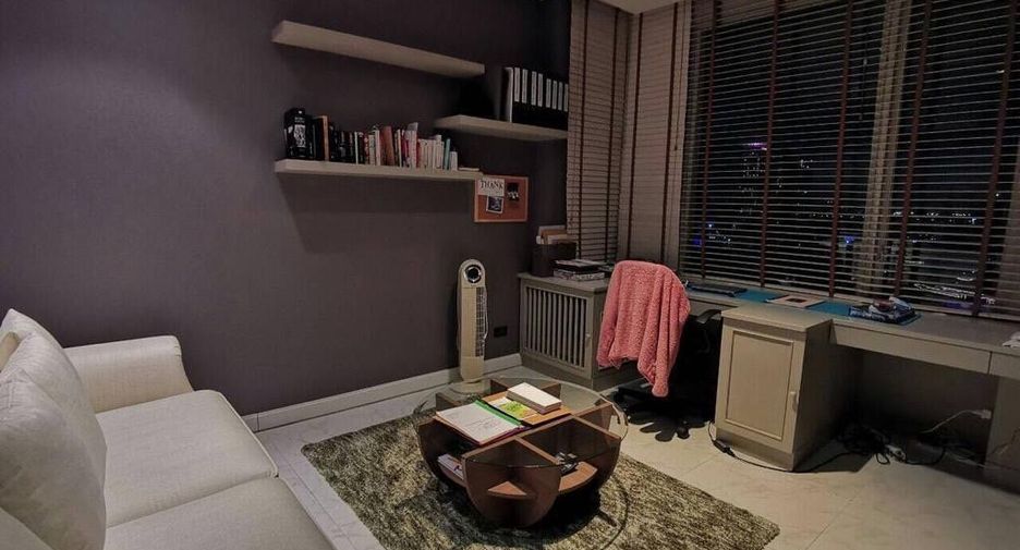 For sale 3 bedrooms condo in Bang Kho Laem, Bangkok