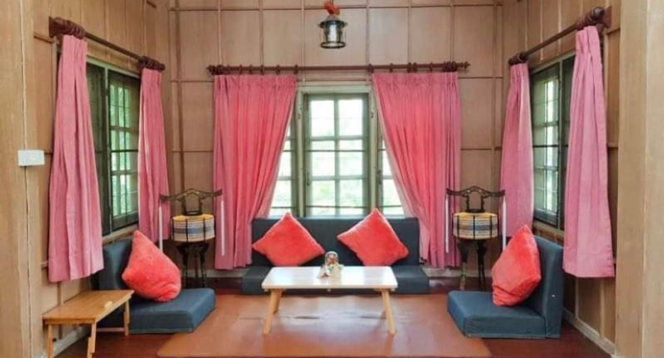 Casa en alquiler de 7 habitaciones en San Sai, Chiang Mai