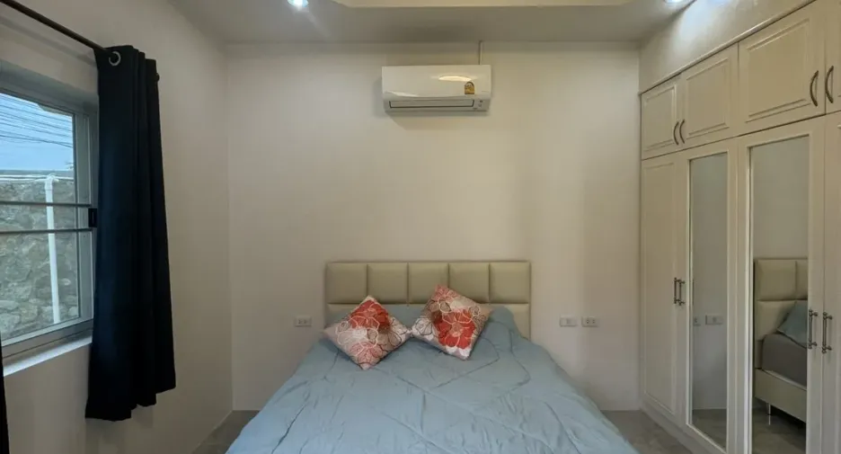 For rent 4 bedrooms house in Bang Lamung, Chonburi