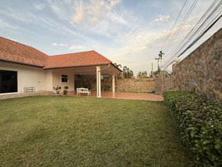 For rent 4 bedrooms house in Bang Lamung, Chonburi