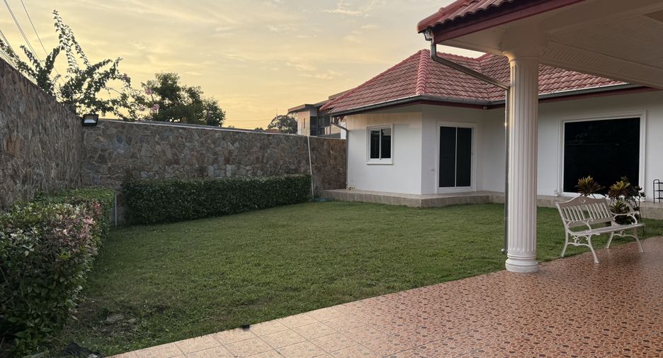 For rent 4 bedrooms house in Bang Lamung, Chonburi