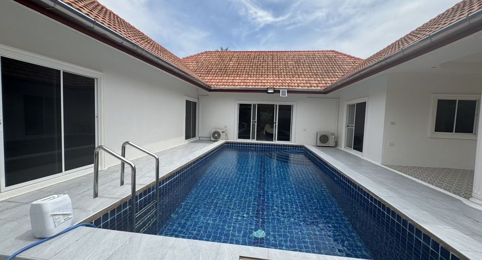 For rent 4 bedrooms house in Bang Lamung, Chonburi