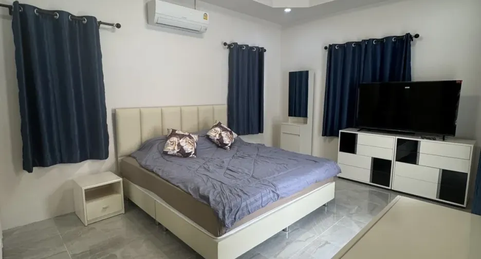 For rent 4 bedrooms house in Bang Lamung, Chonburi
