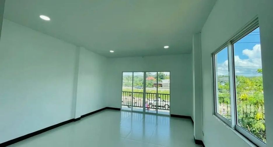 出租 3 卧室 联排别墅 在 Hang Dong, Chiang Mai