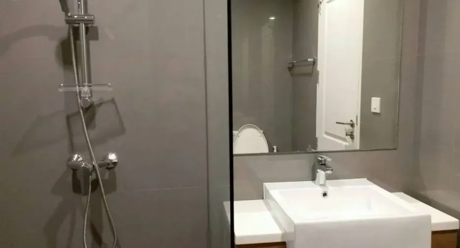 For sale and for rent 1 bed condo in Sathon, Bangkok
