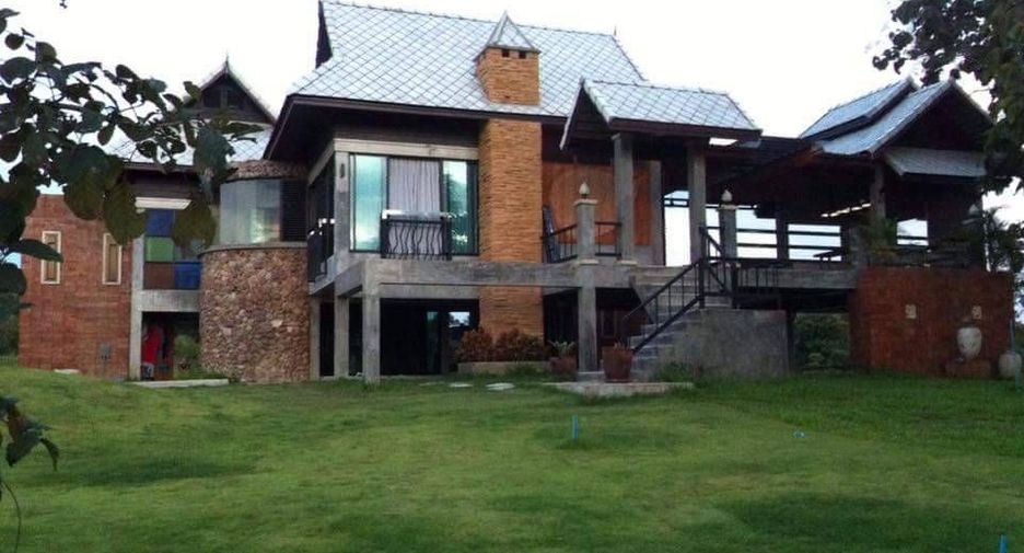 For sale 4 bedrooms house in Mae Taeng, Chiang Mai